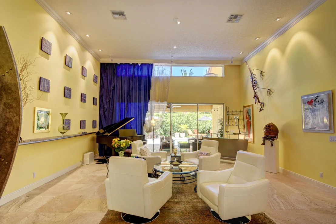 Photo of 5754 Hamilton Way