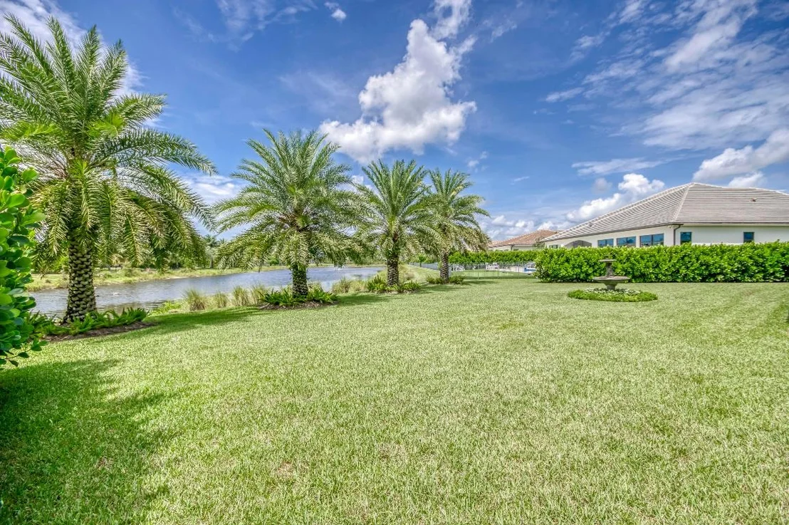 Photo of 8320 SE Pennock Trail