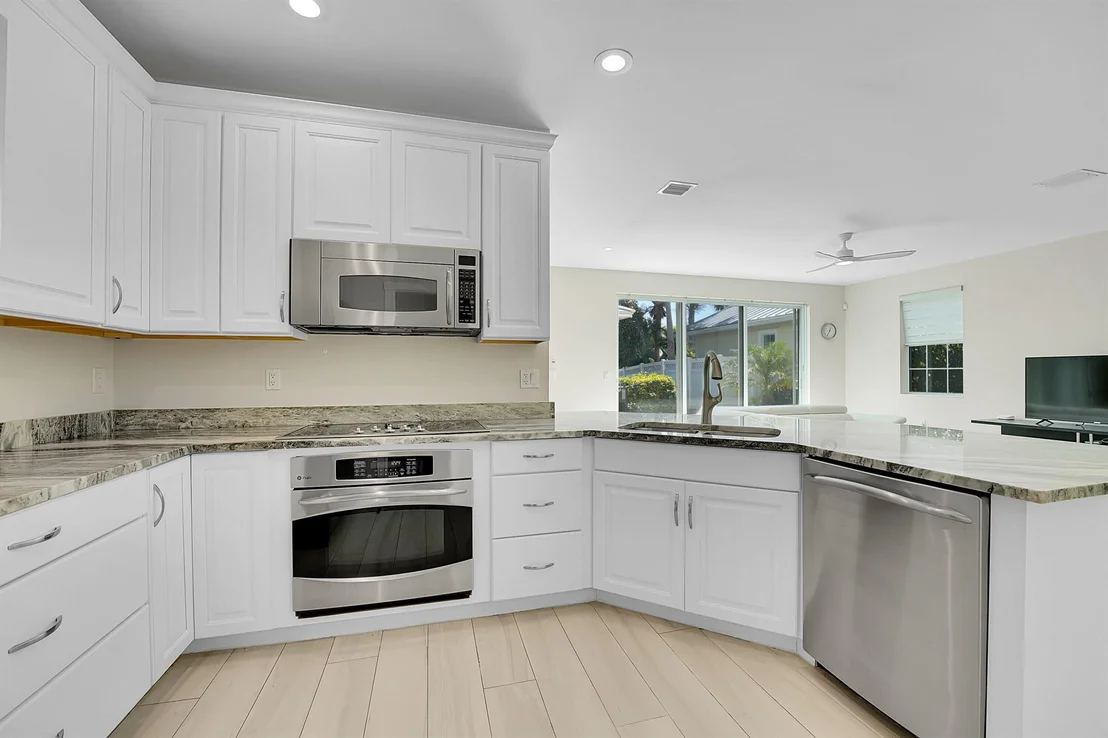 Photo of 1150 Key Largo Street