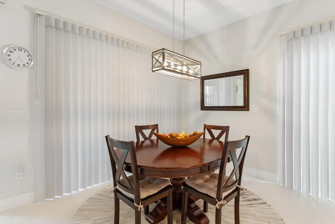 Photo of 5110 Formosa Creek
