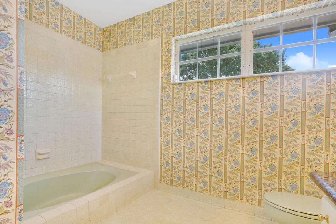 Photo of 409 Glenbrook Drive