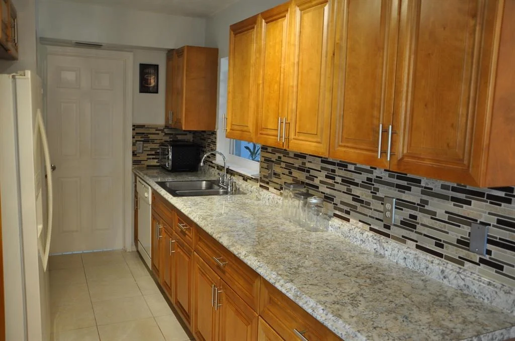 Photo of 551 Teak Drive