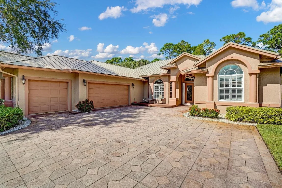 Photo of 3401 Bent Pine Drive