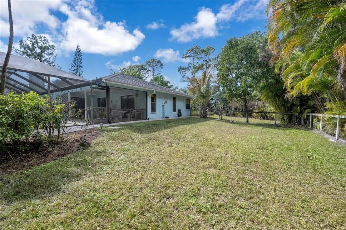 Photo of 17424 121st Terrace N