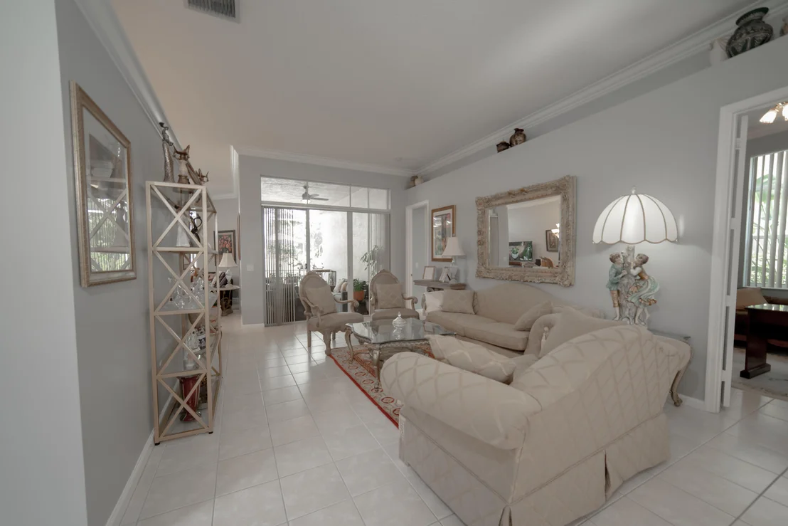 Photo of 8980 Alexandra Circle