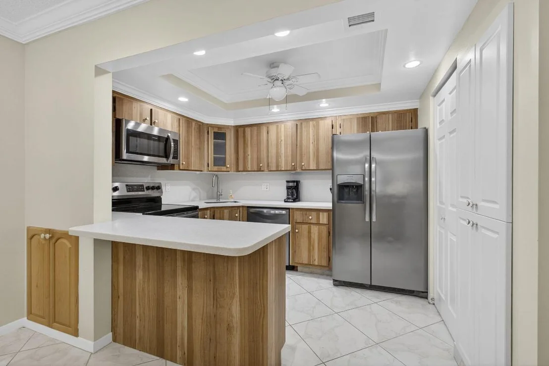 Photo of Unit D1 at 309 Knotty Pine Circle