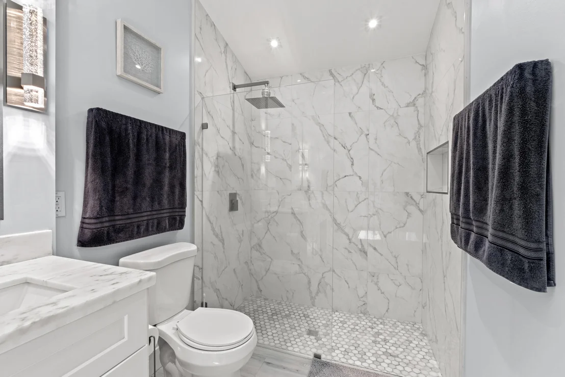 Photo of 6070 Bluegrass Drive