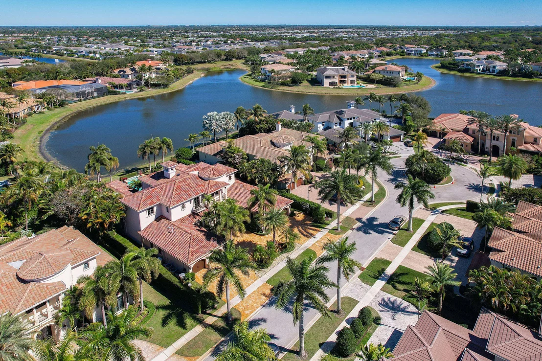 Photo of 9253 Este Lago Drive