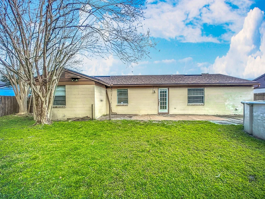 Photo of 2584 Spring Lake Road