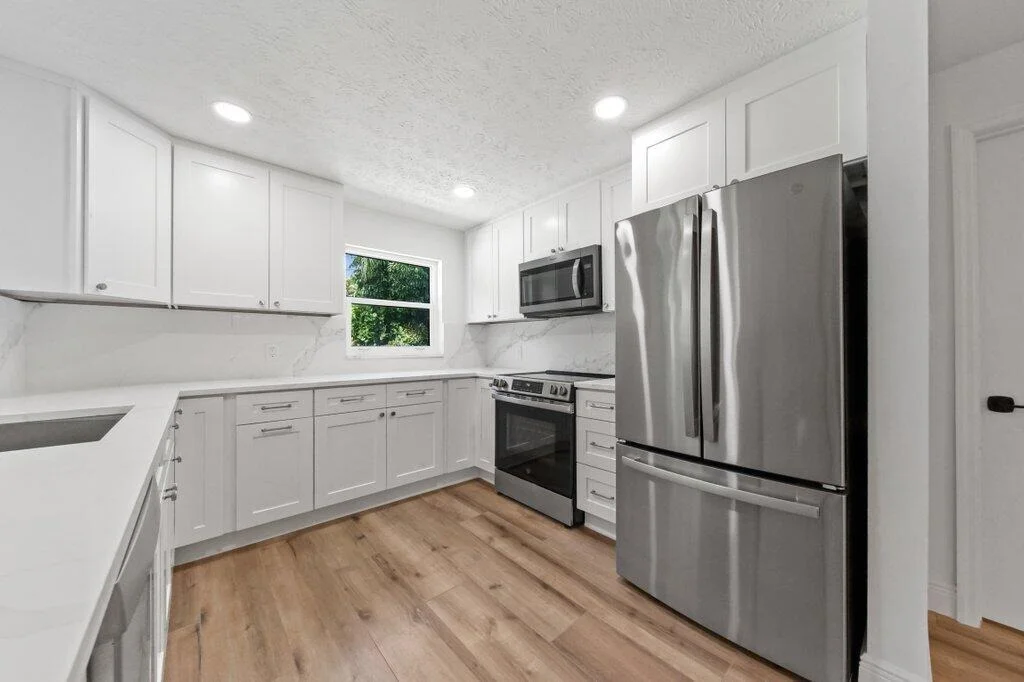 Photo of 2416 NW Everglades Boulevard
