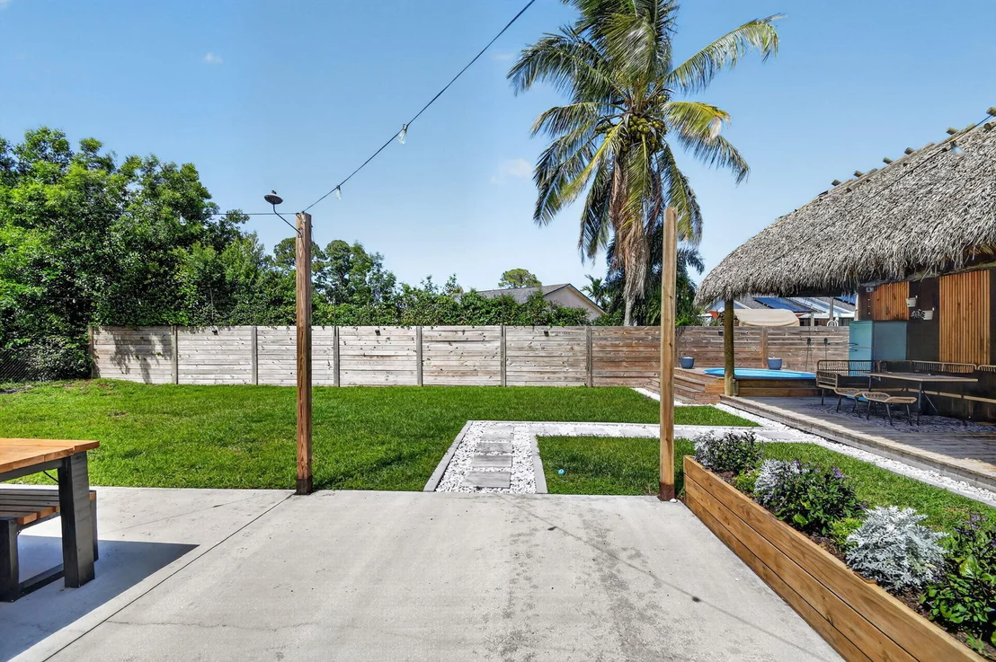 Photo of 4911 Neros Drive