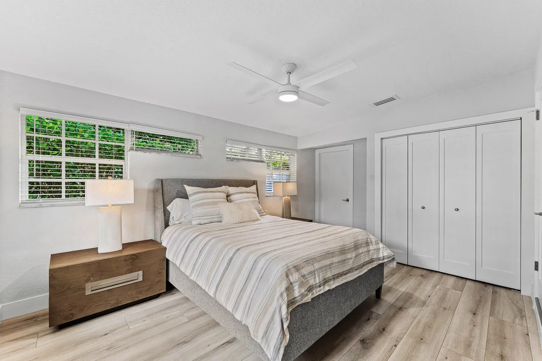 Photo of 233 Lake Terrace