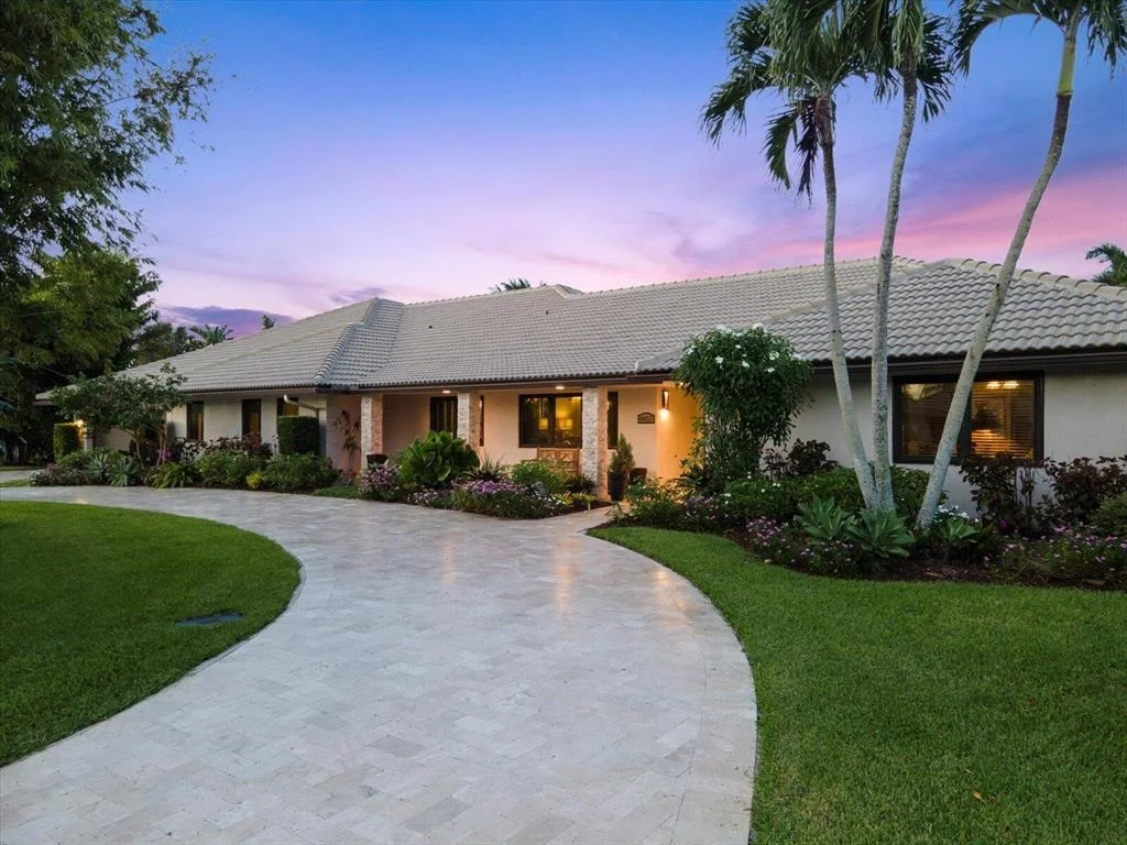 Photo of 4803 Oak Circle
