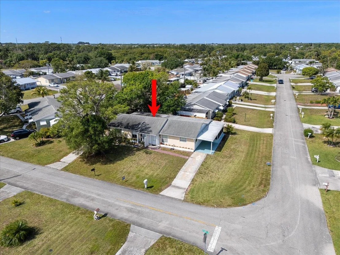 Photo of 310 Stillwater Drive