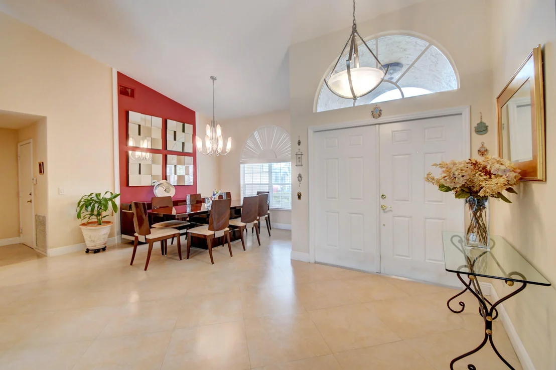 Photo of 18590 Serena Pointe Lane