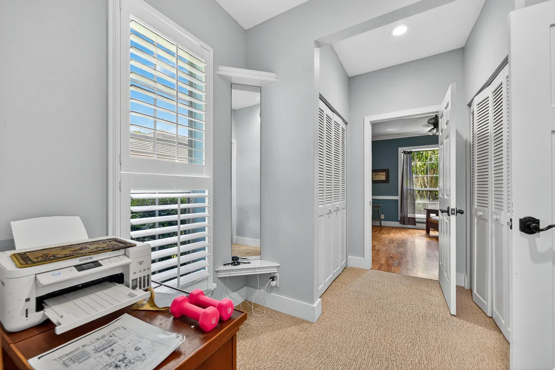 Photo of 18360 SE Lakeside Drive