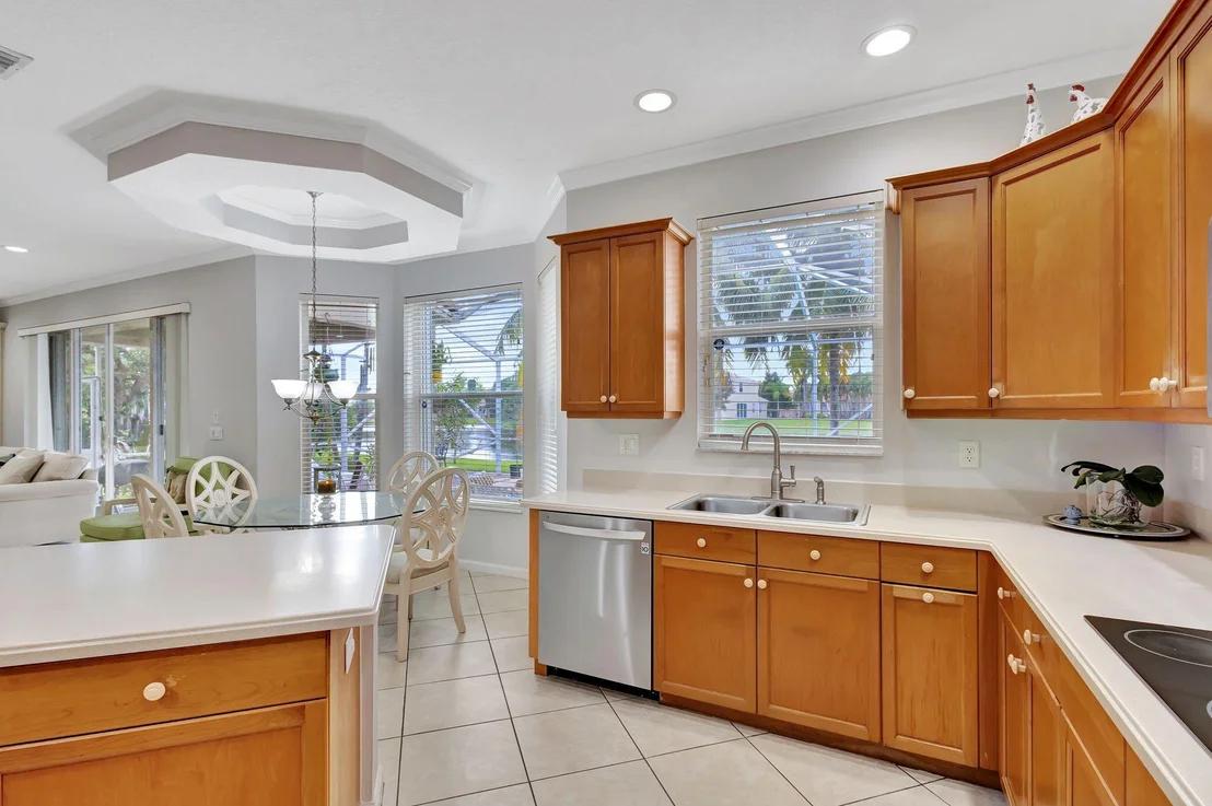 Photo of 8951 Alexandra Circle