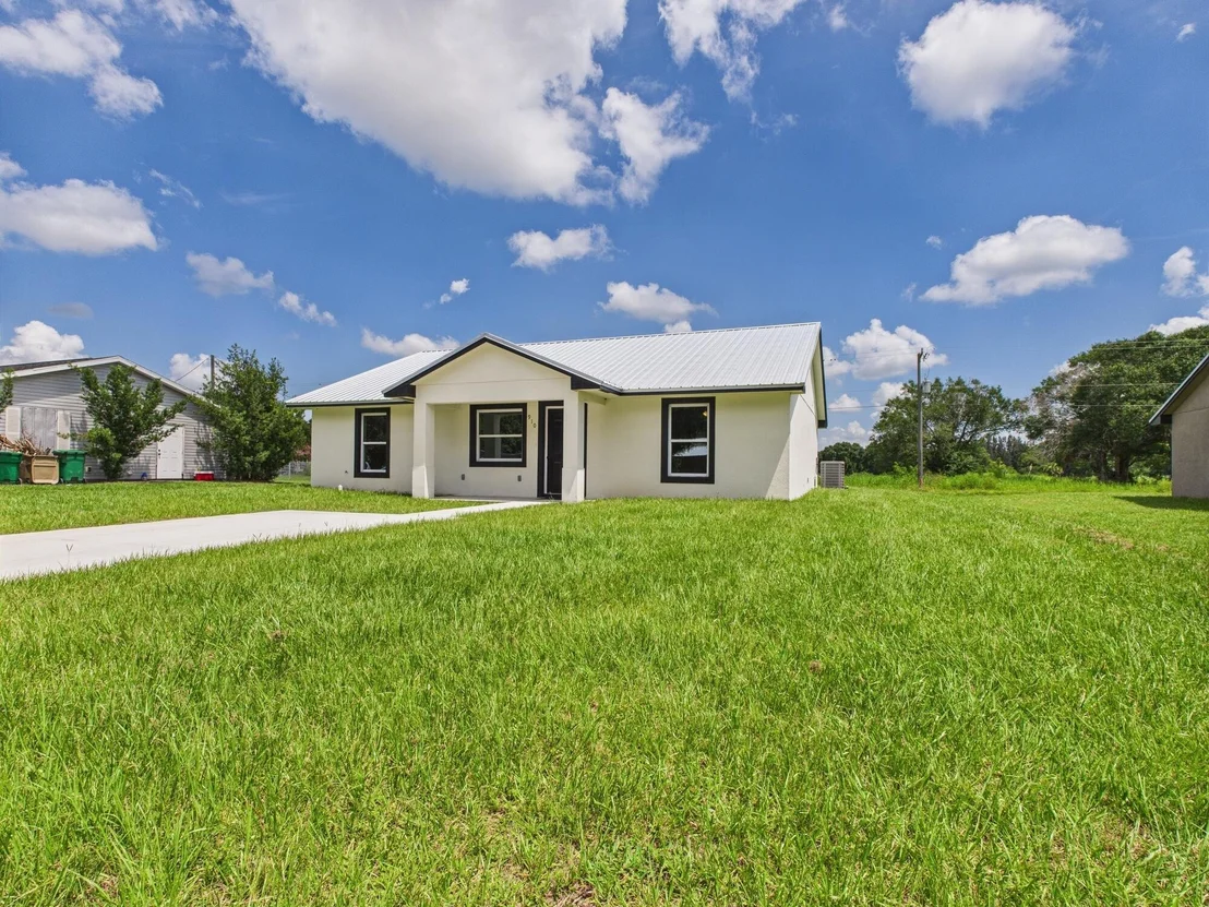 Photo of 910 NW 5th Street