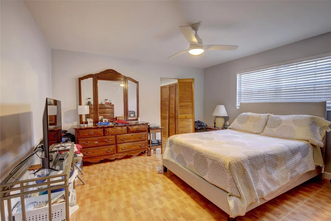 Photo of 7141 Biltmore Boulevard