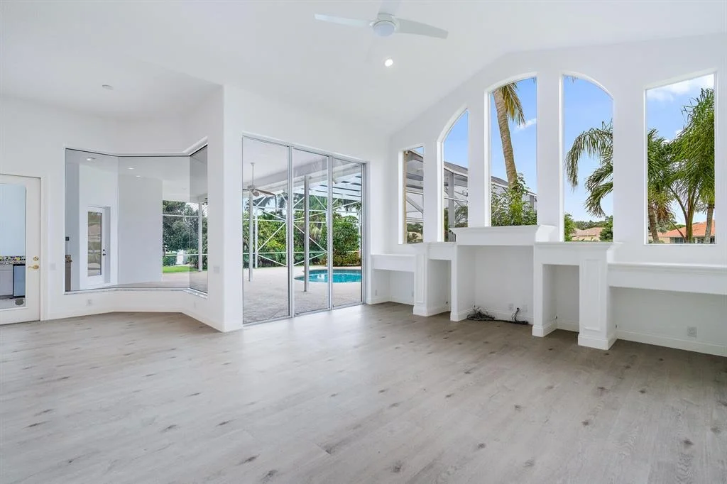 Photo of 18585 Lakeside Gardens Drive