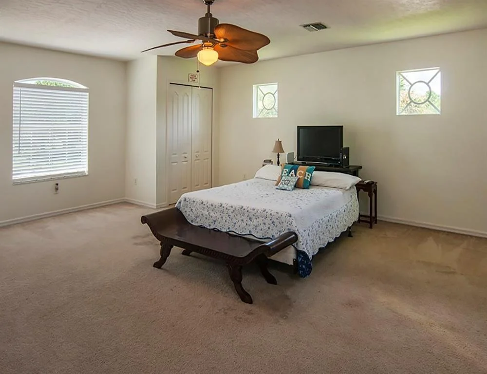 Photo of 922 Seneca