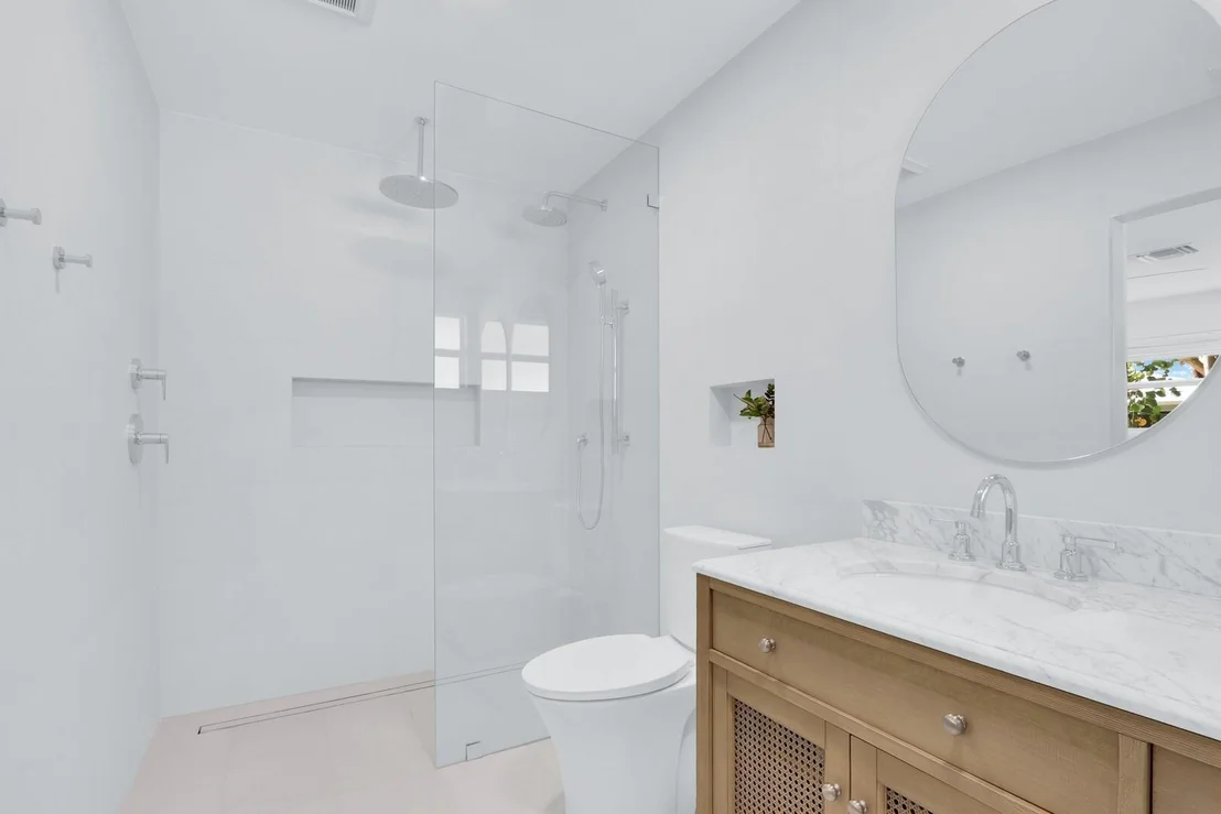 Photo of 5114 Laird Lane