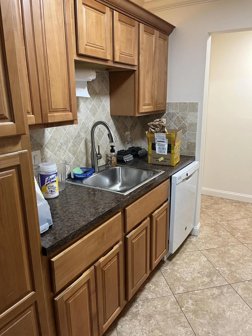 Photo of Unit B7 at 150 Pineview Road