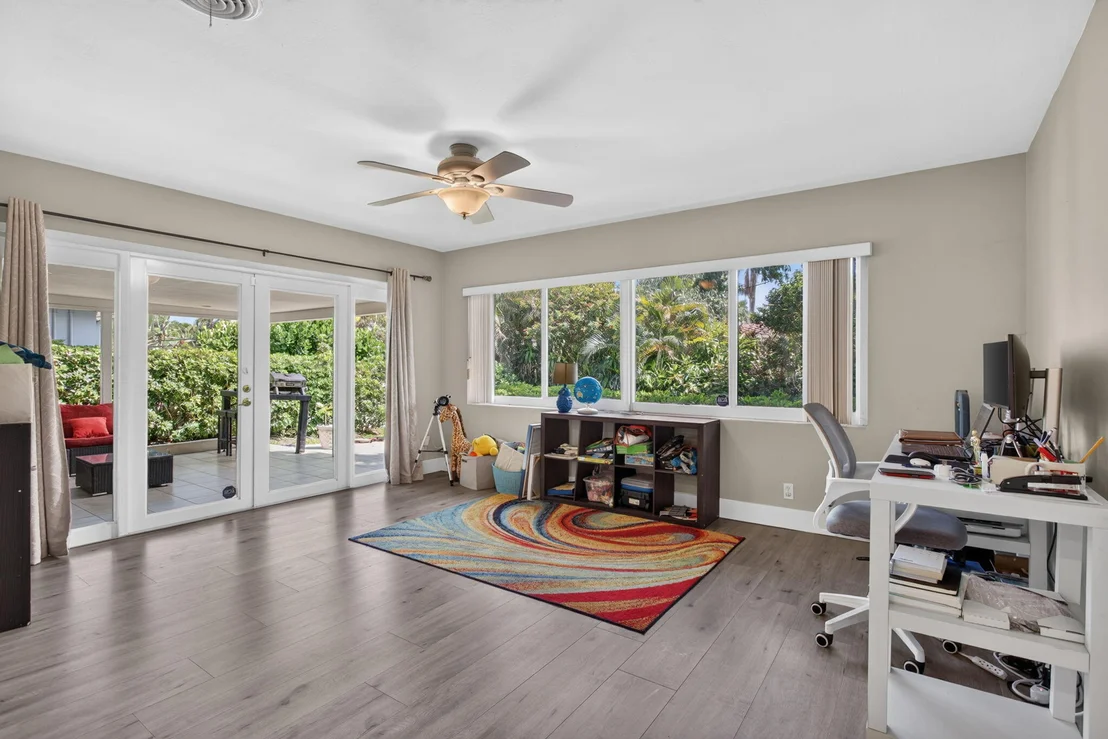 Photo of 2520 SE 5TH Street