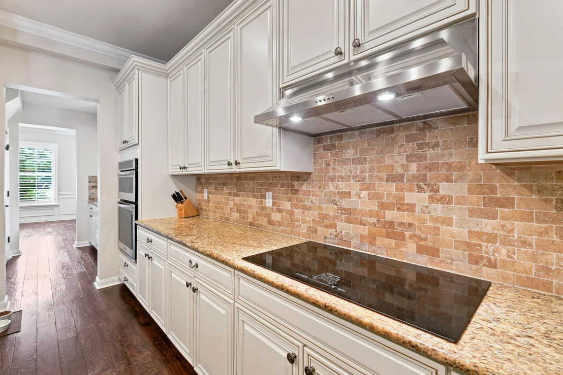 Photo of 2664 Greenway Drive