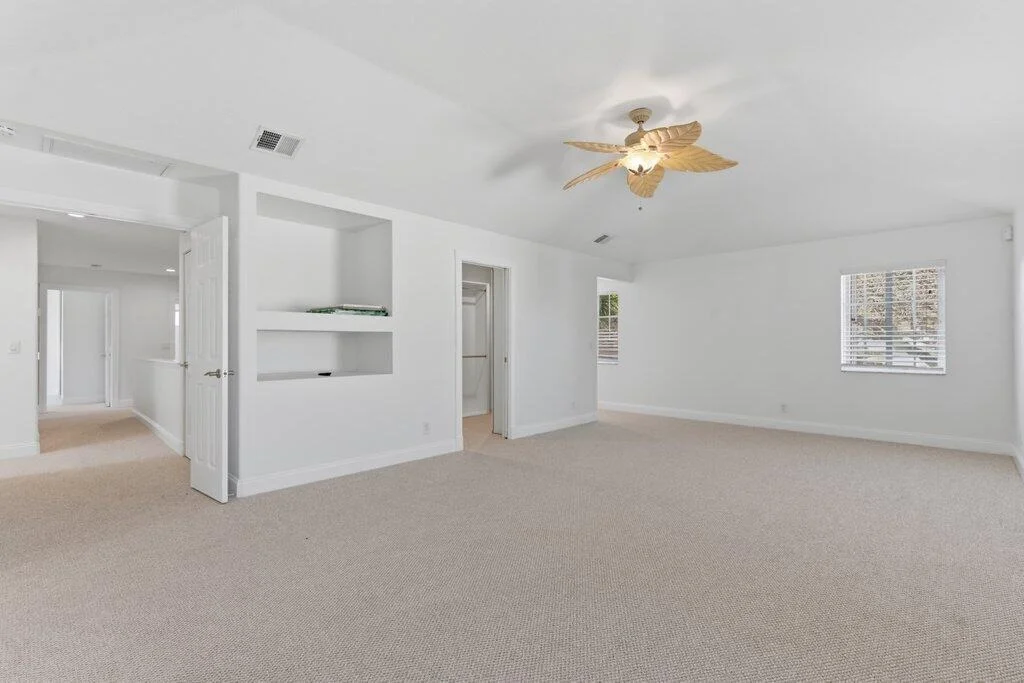 Photo of 220 Blackbird Lane