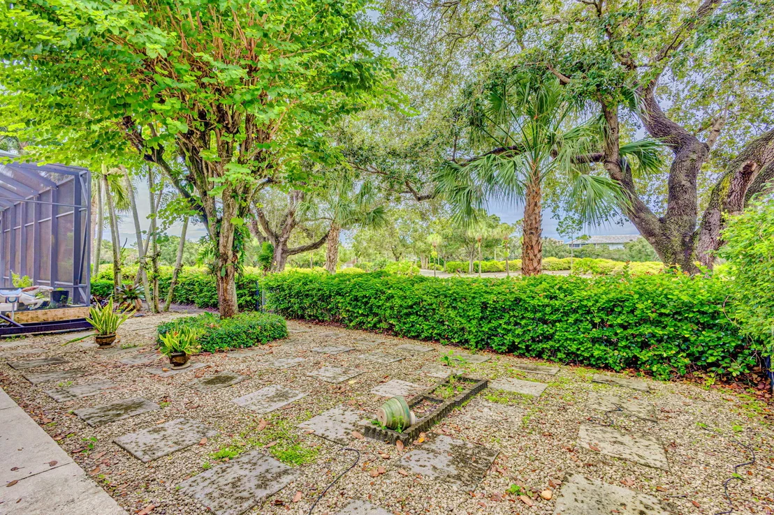 Photo of 2330 Tecumseh Circle