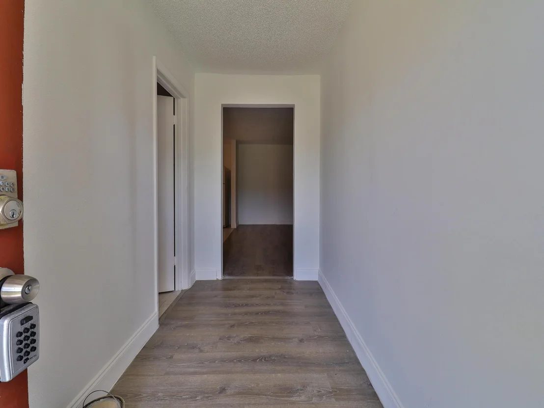 Photo of 3024 W Dixie Boulevard