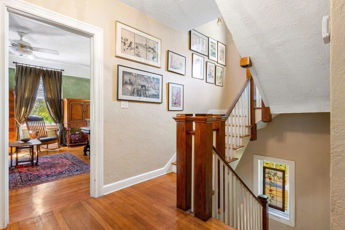 Photo of 739 Sunset Road