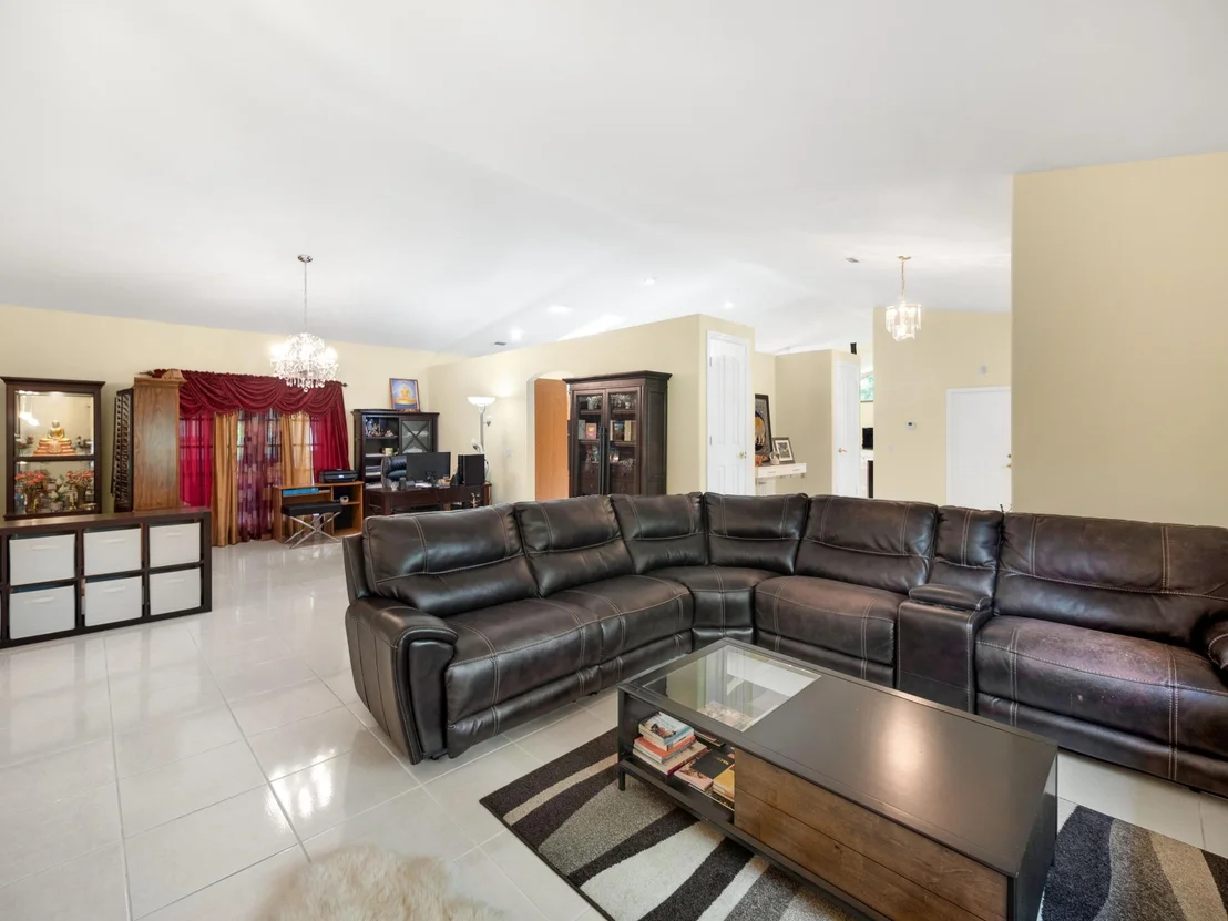 Photo of 16121 Mellen Lane