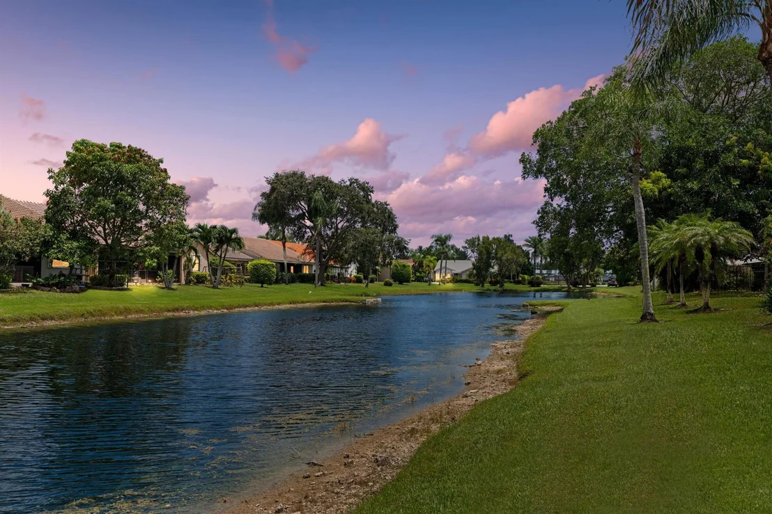 Photo of 8681 Eagle Run Drive