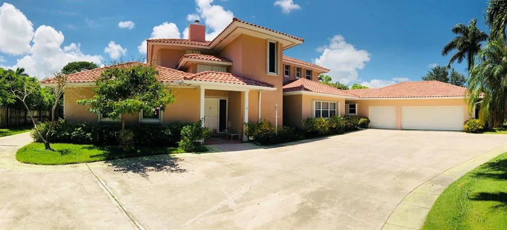 Photo of 6197 Pine Drive