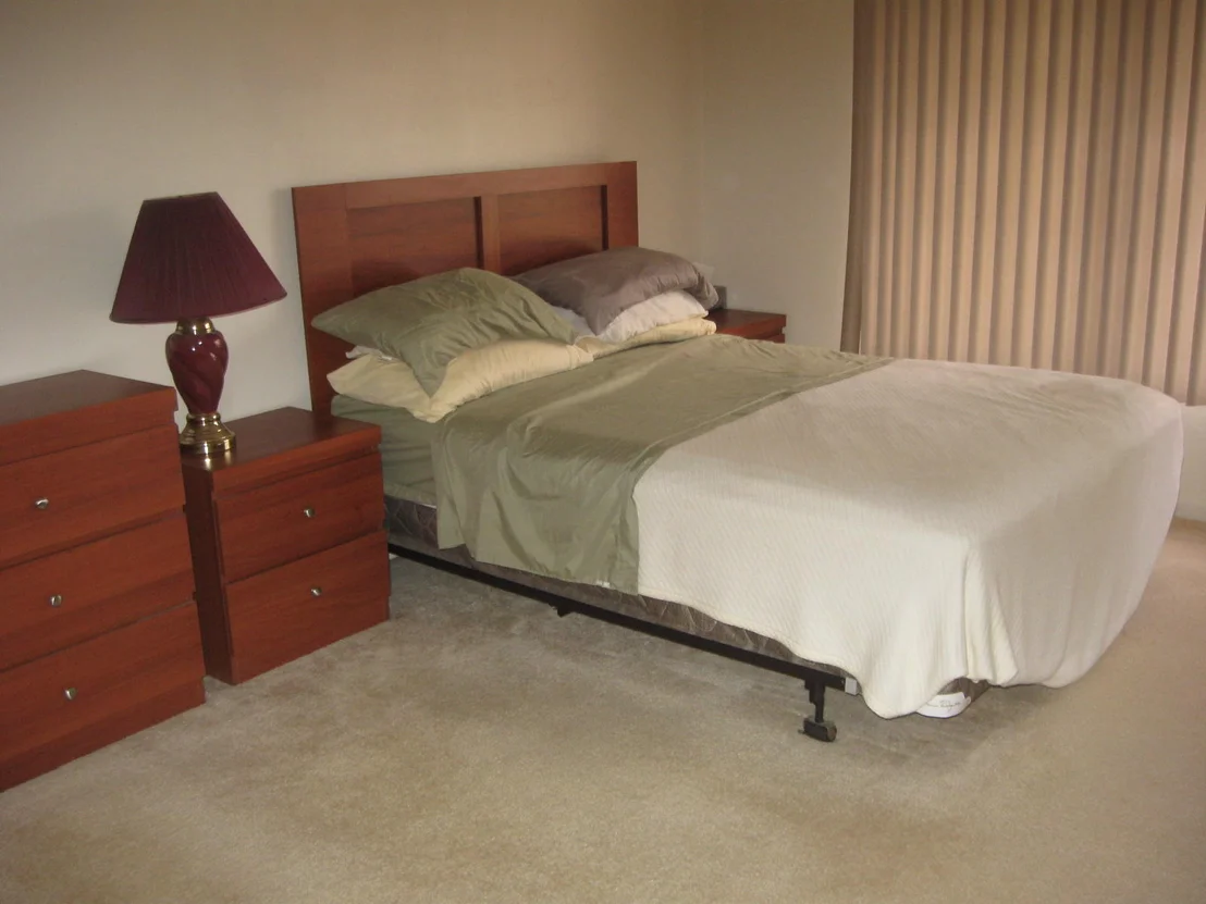 Photo of 5550 Mirror Lakes Boulevard