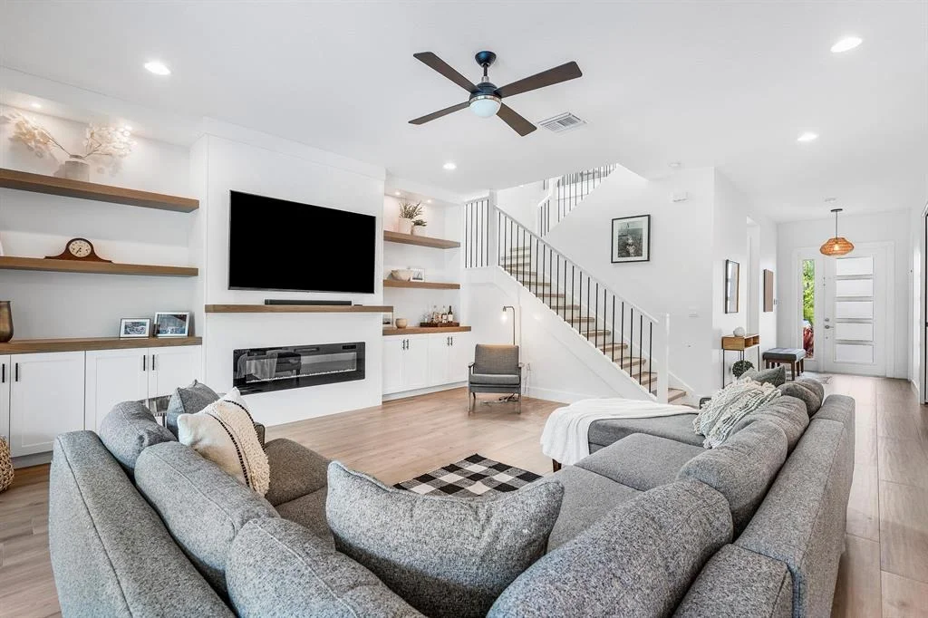 Photo of 17528 Rainstream Road