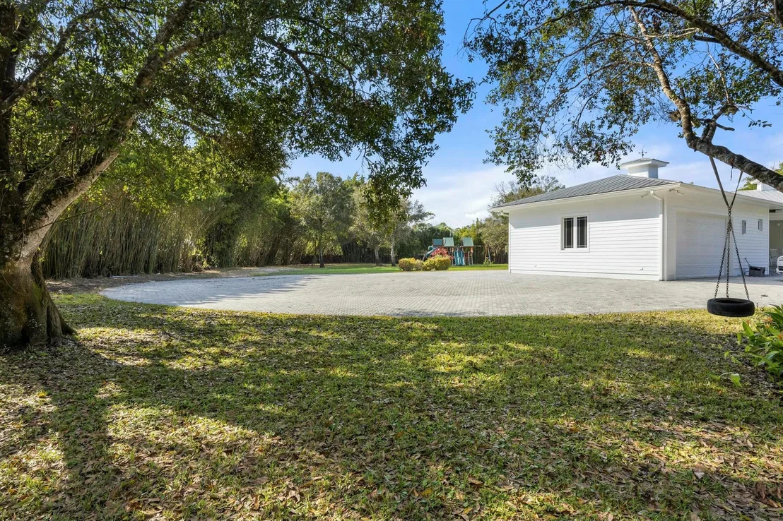 Photo of 15711 98th Trail N
