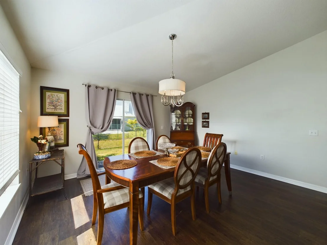 Photo of 467 SE 38th Avenue