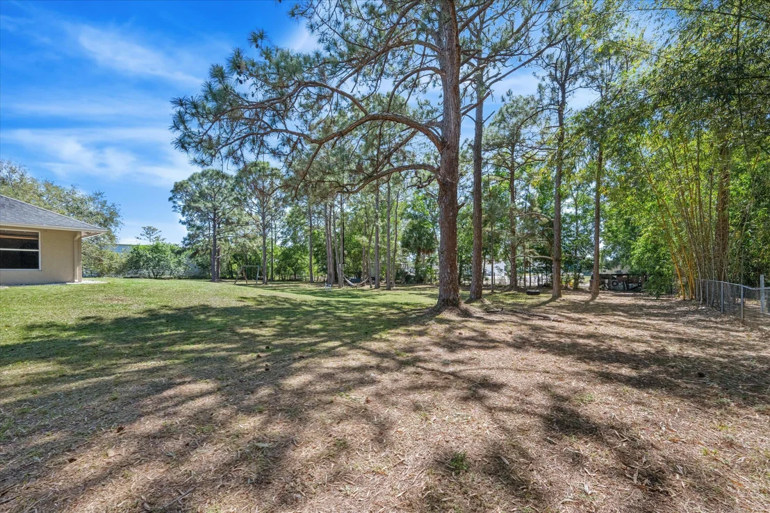 Photo of 14606 85th Road N