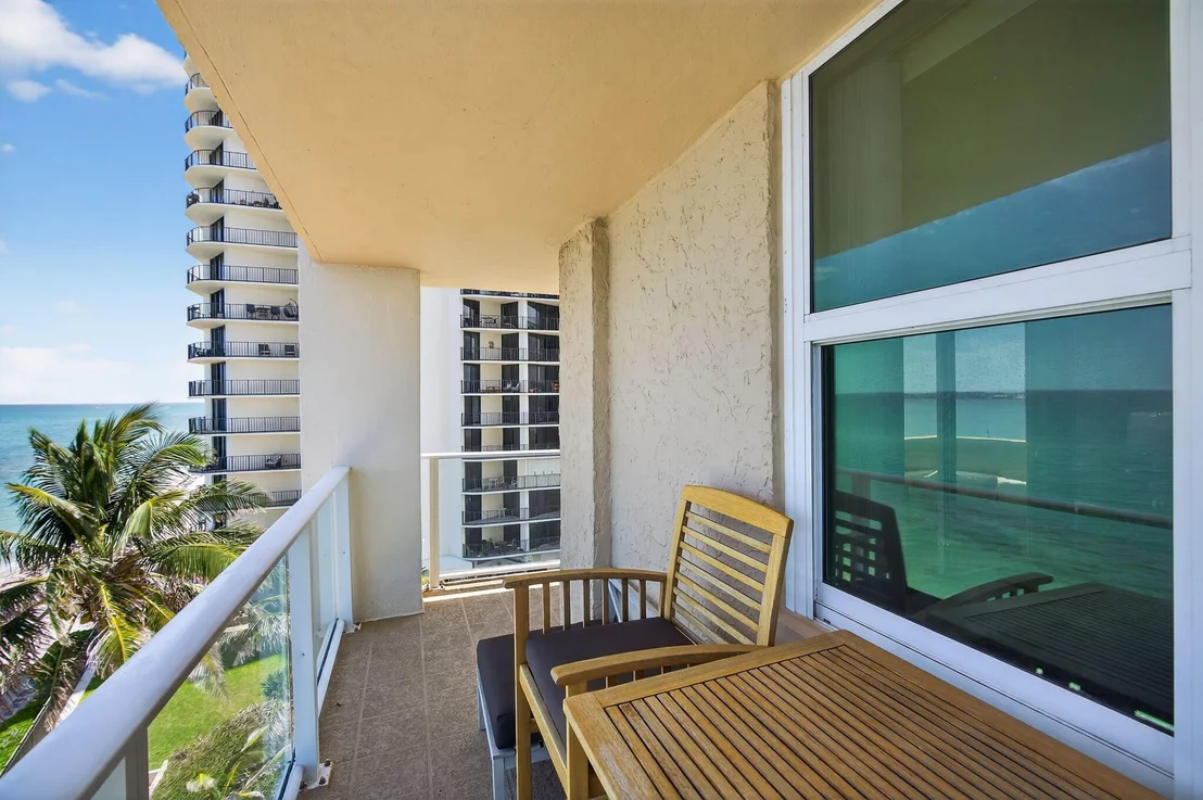 Photo of Unit 607 at 5440 N Ocean Drive