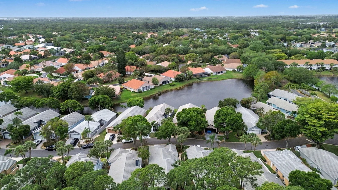 Photo of 157 Harbor Lake Circle