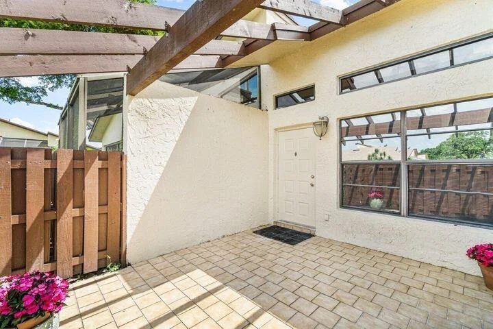 Photo of Unit B at 13971 Nesting Way