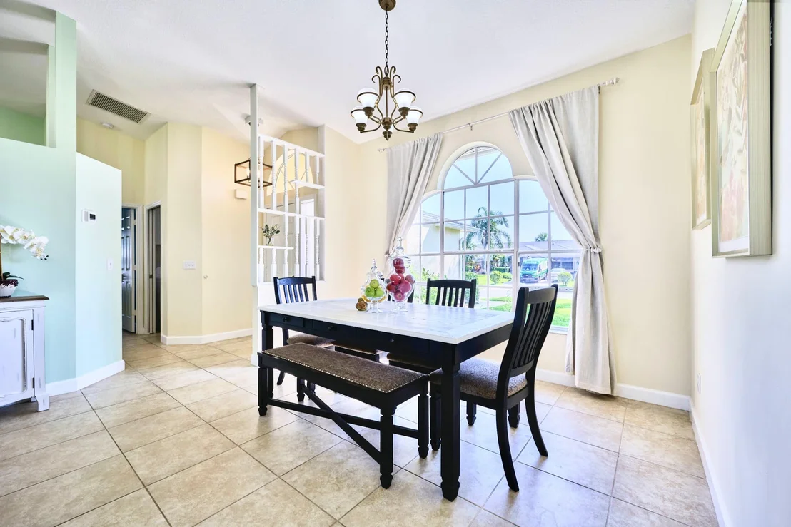 Photo of 431 Quarry Lane