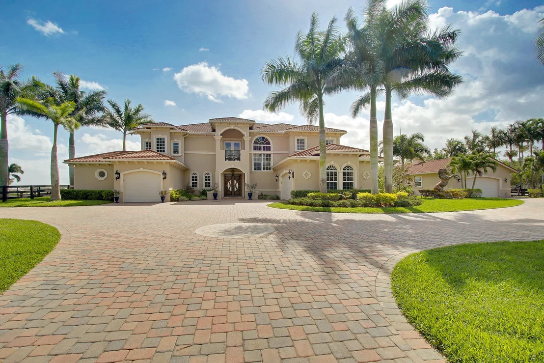 Photo of 3850 Fieldview Way