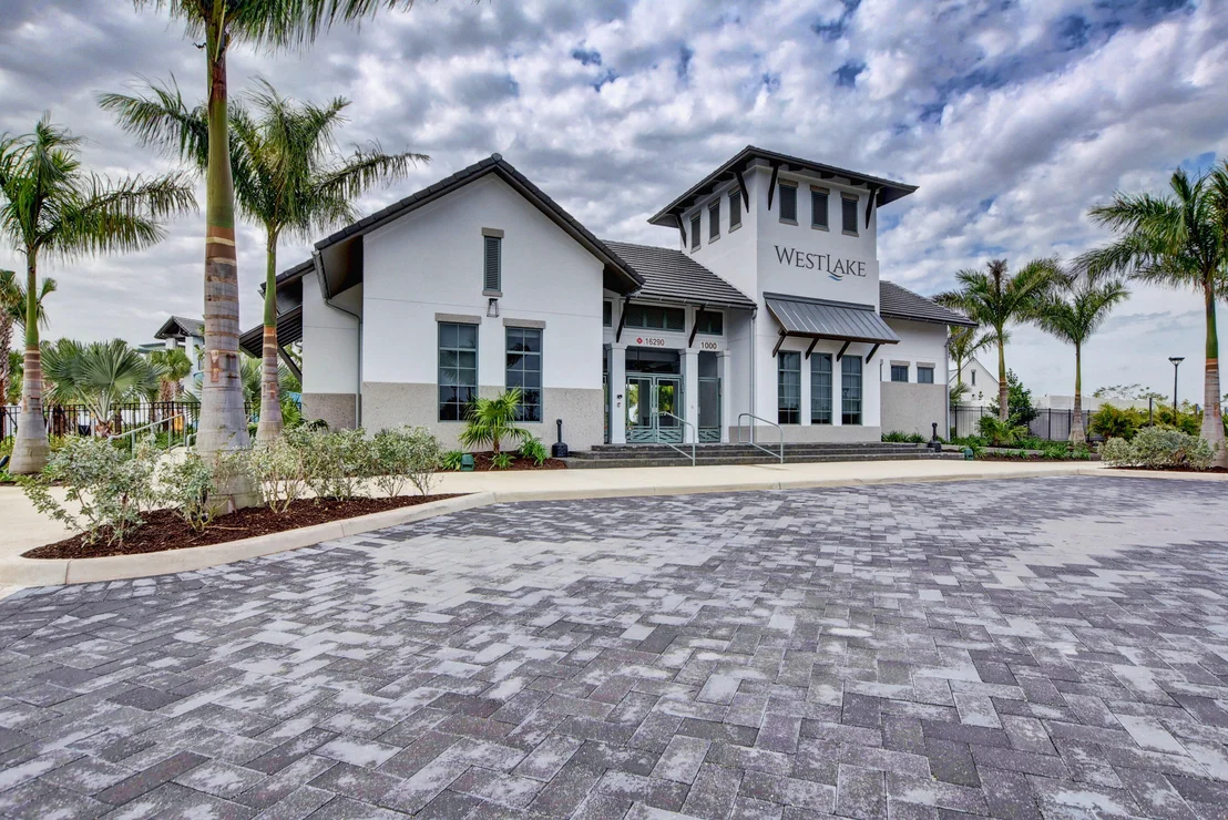 Photo of 5863 Whippoorwill Circle