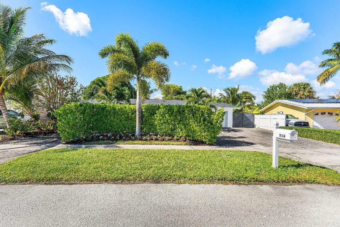 Photo of 514 N Dover Road
