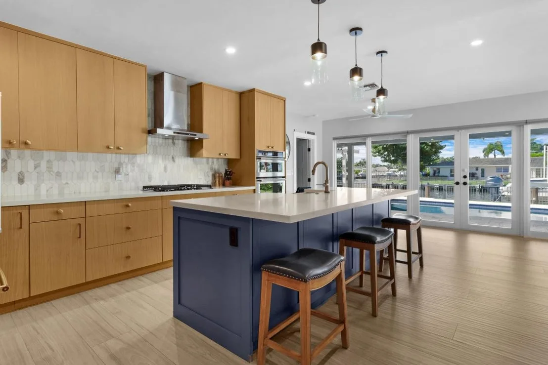 Photo of 291 SE 5th Avenue