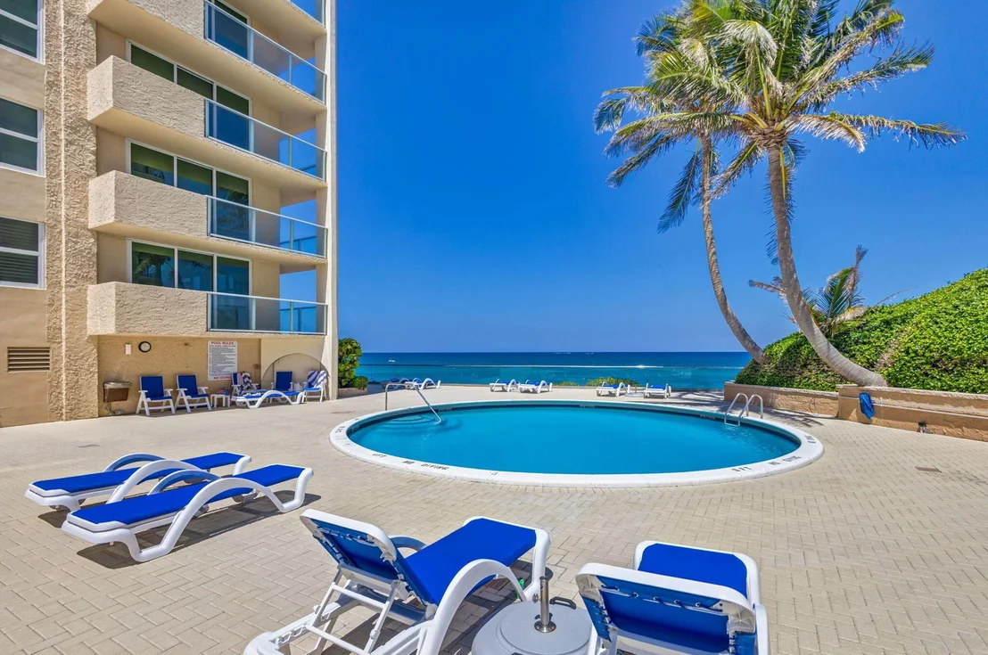 Photo of Unit 607 at 5440 N Ocean Drive